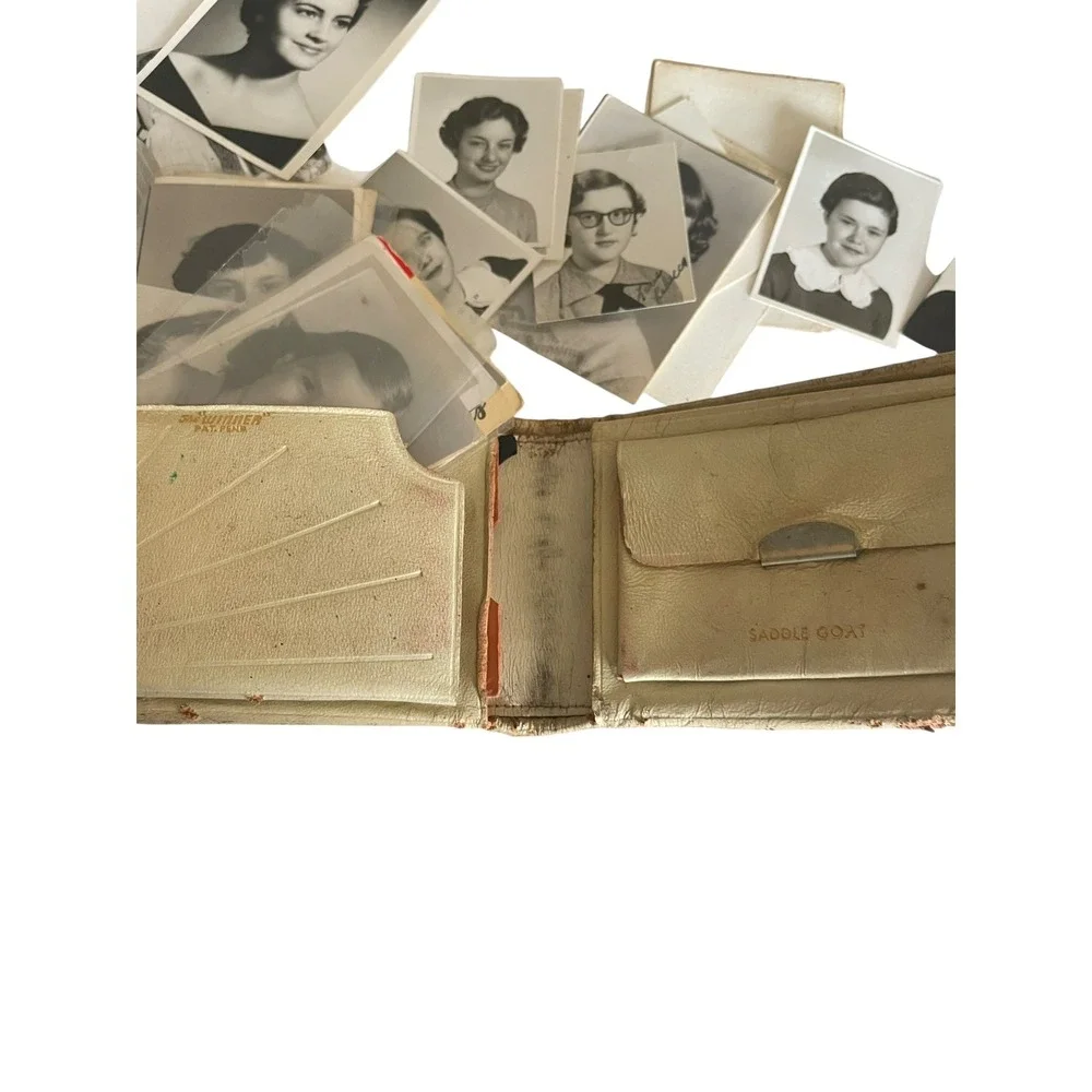 Damaged Vintage‎ Wallet Photo Of Women Headshots Snapshot Black & White Lot